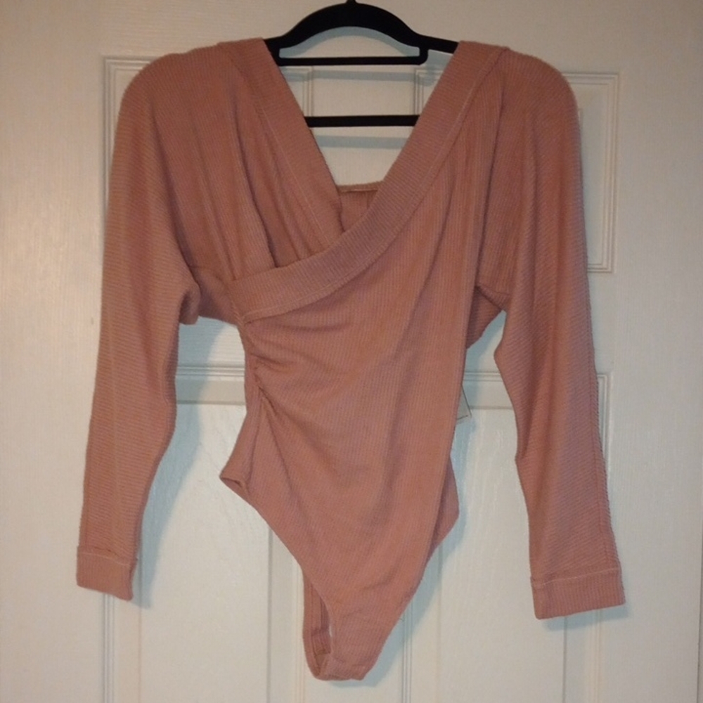 Elegant Ribbed Wrap Bodysuit - Blush